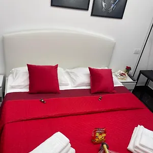 Pensjonat Lux House Airport Neapol