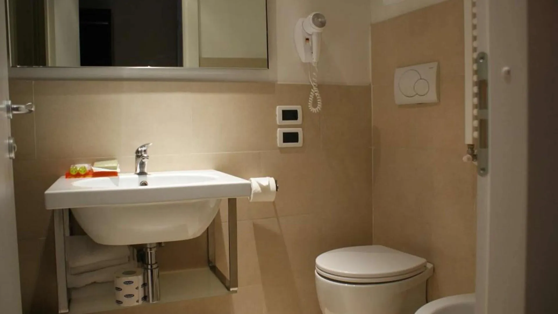 Hotel Aniene Rzym